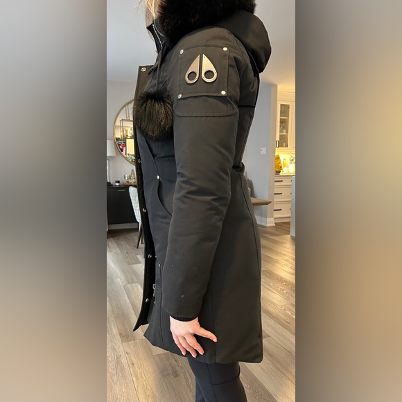 Women’s Mooseknuckle Parka - Picture 6 of 10